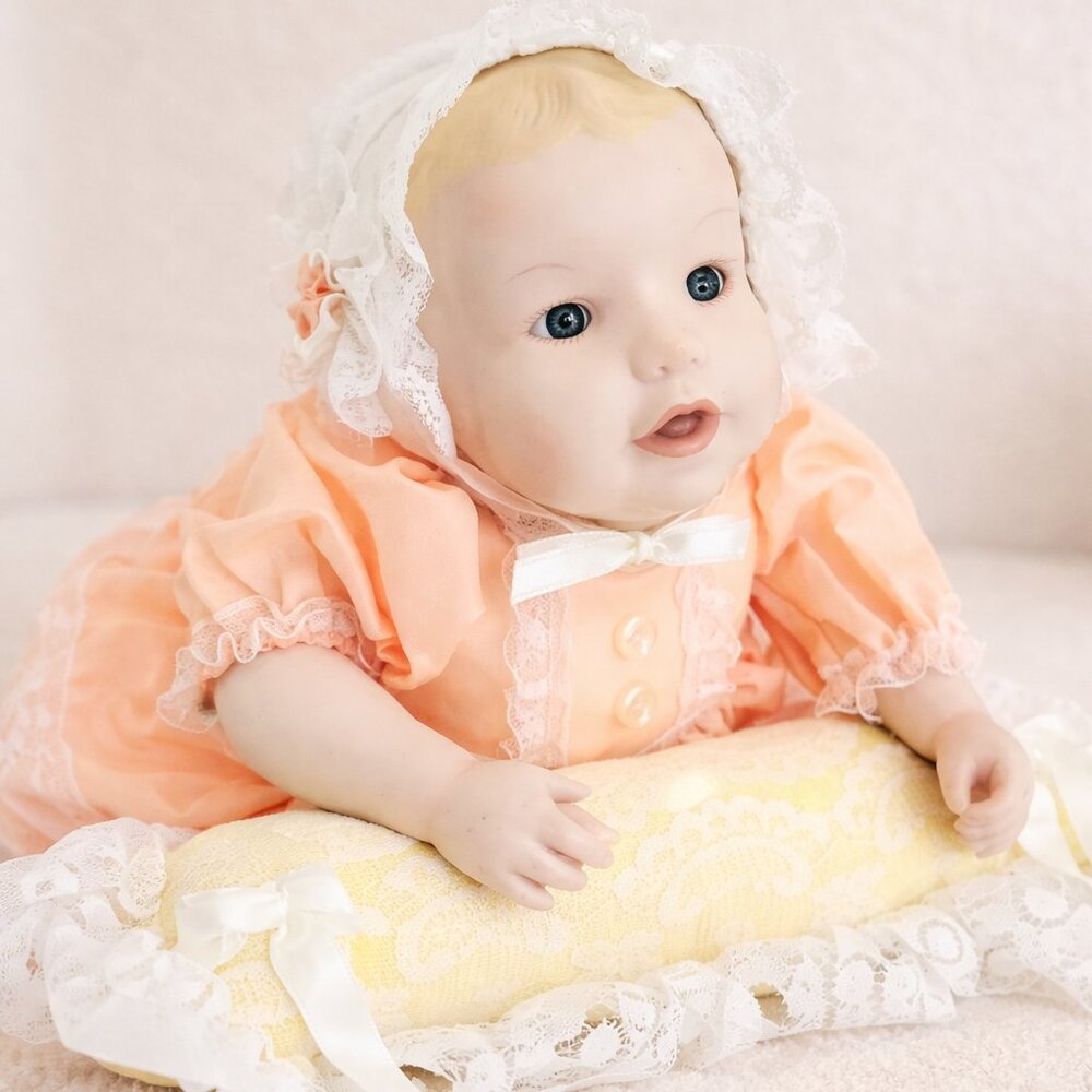 Ashton-Drake “Heather” Porcelain Baby Doll 1986 Yolanda Bello Knowles COA